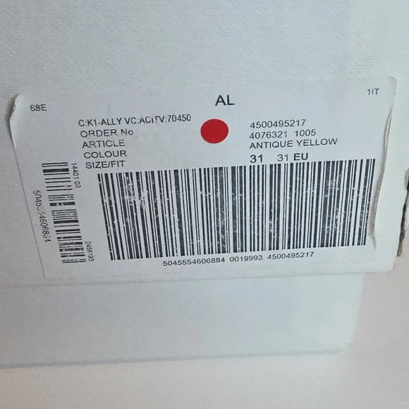 Like New Burberry Girls Novacheck Loafers! - Picture 11 of 12